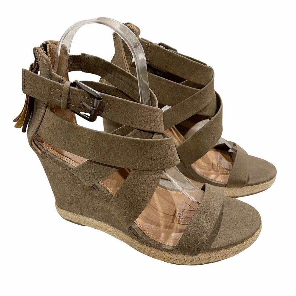 BRASH Strappy Wedge Sandals Women’s 7.5 Taupe WORN ONCE